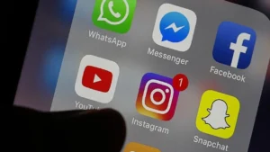 Endonezya’dan Radikal Karar: 16 Yaş Altına Sosyal Medya Yasağı