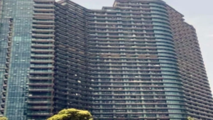 Bir Binada 20 Bin İnsan: İnanılmaz Yoğunluk