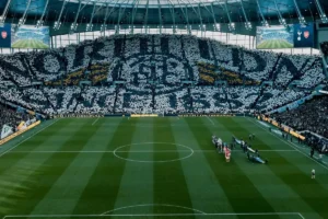 UEFA’DAN TOTTENHAM’A AĞIR YAPTIRIM: “NAZİ SELAMI” CEZASI KESİNLEŞTİ