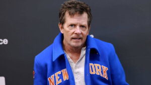 Michael J. Fox’tan “Ölüm” Haberlerine Yanıt: “Hâlâ Hayattayım”