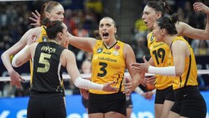 VakıfBank’tan İnanılmaz Geri Dönüş: İtalyan Devini Devirerek Finale Yükseldi!